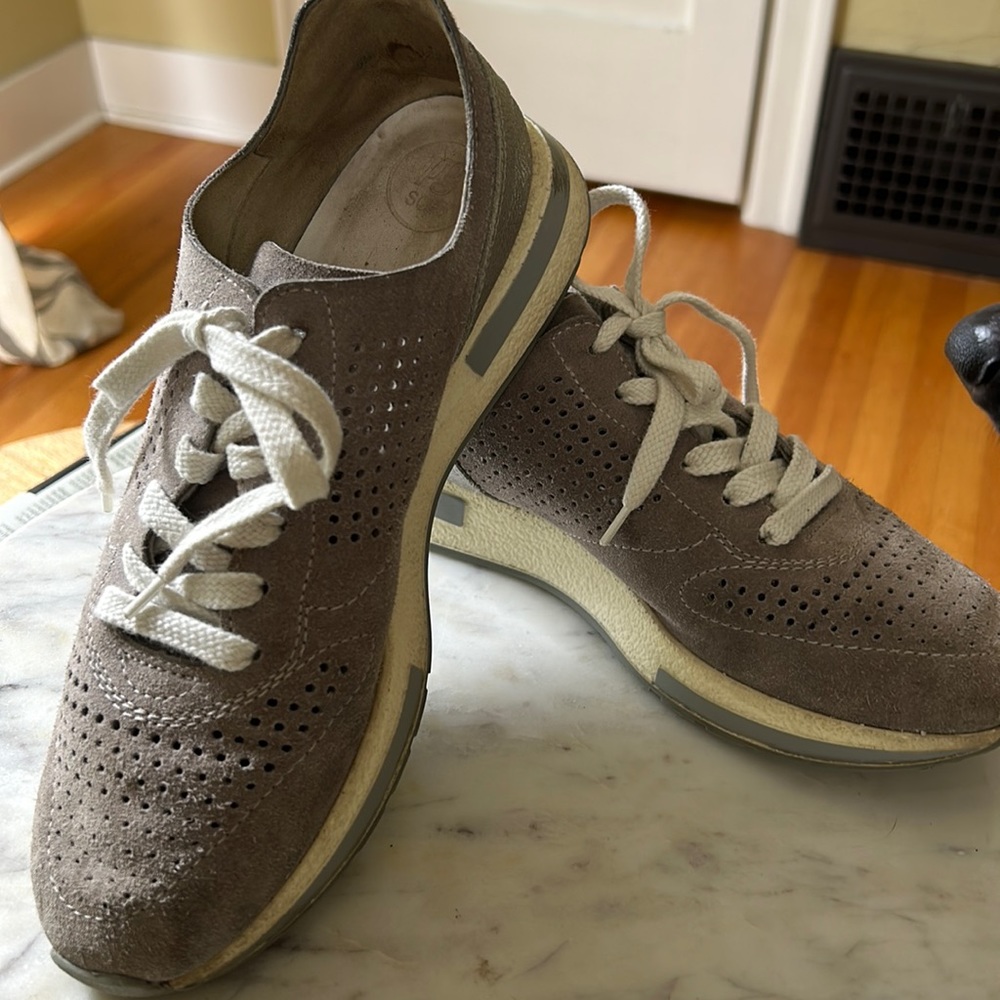 Paul Green Gray Suede Sneakers